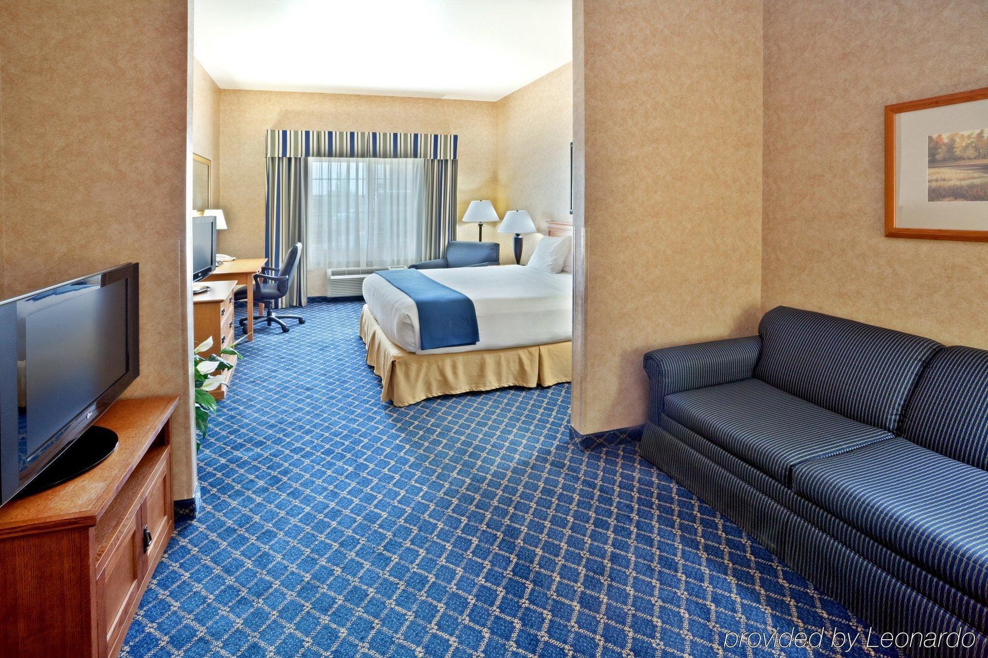 Holiday Inn Express & Suites Cheney By Ihg Cameră foto